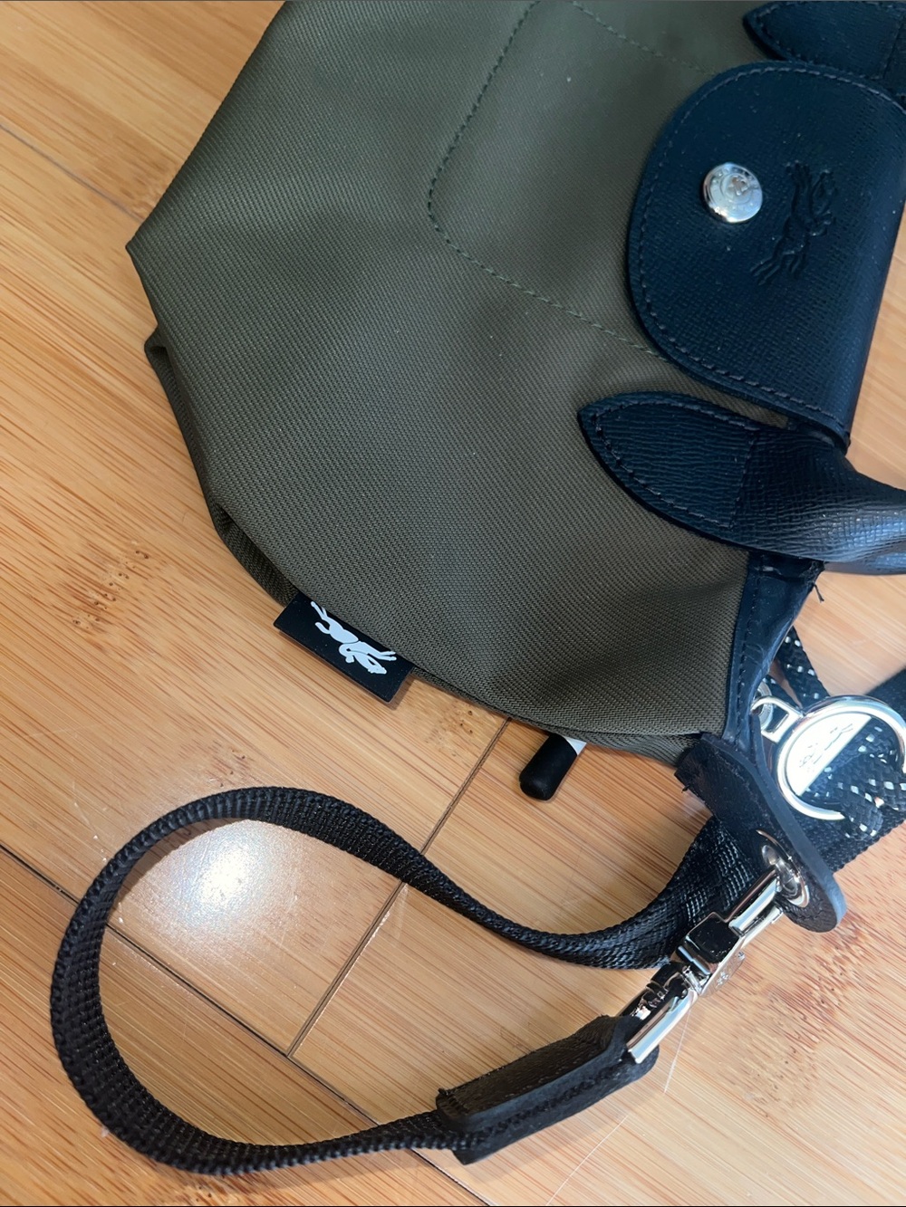 Longchamp
Le Pliage Energy XS Crossbody Tote - Picture 5 of 11